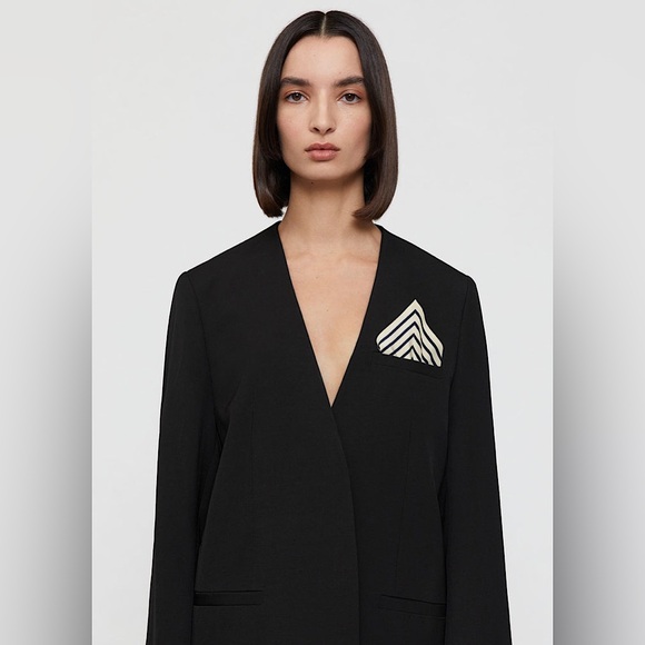 TOTEME SILK SIGNATURE MONOGRAM SQUARE SCARF SCANDI CHIC PREPPY Cream Creme - Picture 2 of 5